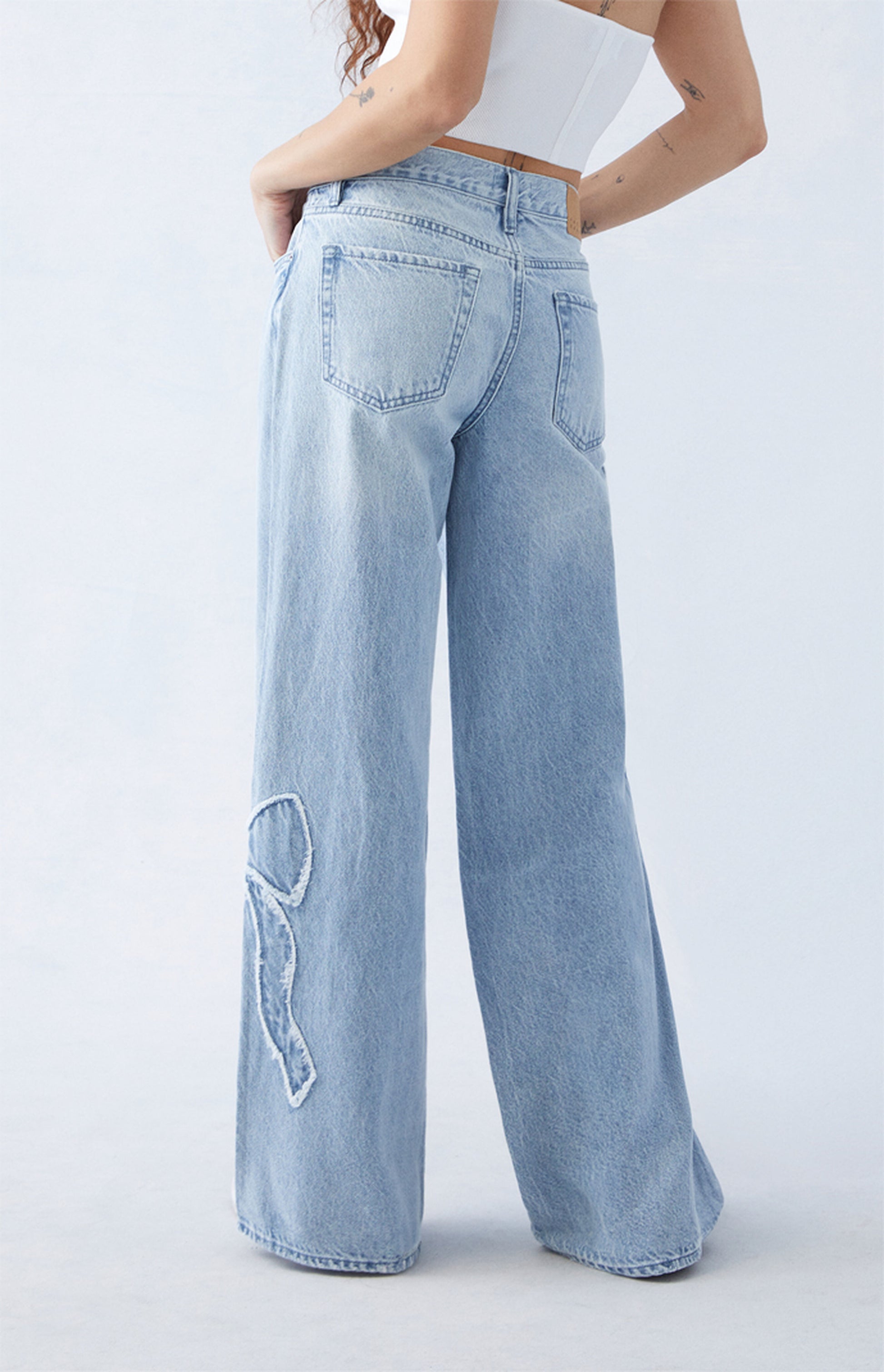 EMILY | LOW RISE BOW JEANS - Bandorial