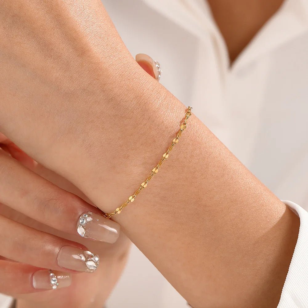 GOLD BRACELET