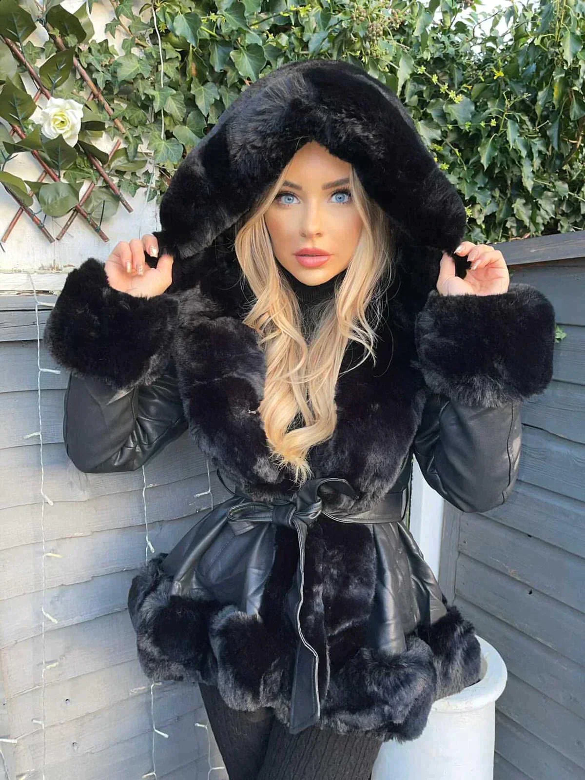 NANCY | FAUX FUR COAT